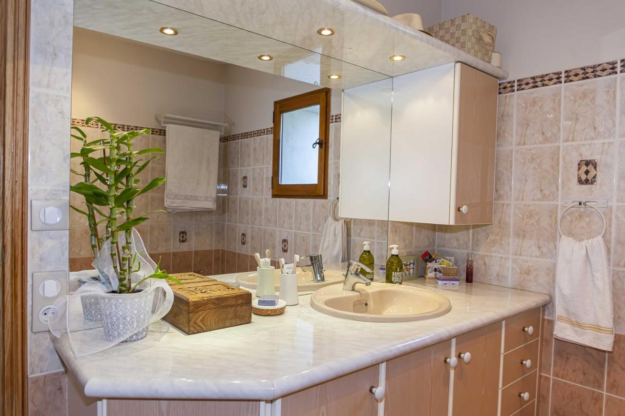 Mas Des Rabasses Bed & Breakfast Льо Понте Екстериор снимка